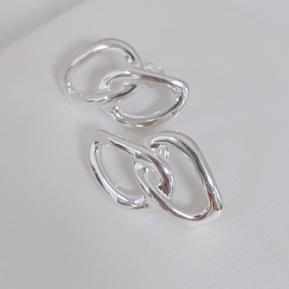 Uno de 50 INSEPARABLES EARRINGS, with 2 organic interlocked links Silver Plated - Picture 5 of 8